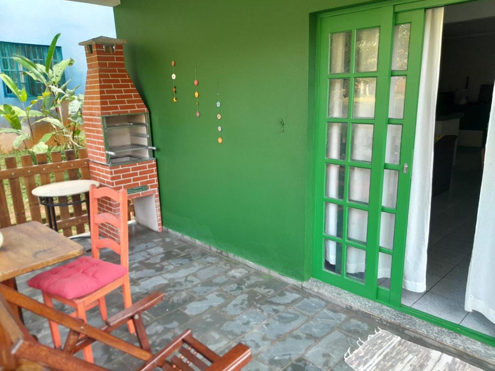 Flor Casa 2 Dorms Com Ar, Churrasqueira, Cond Fech, Piscina Holiday home