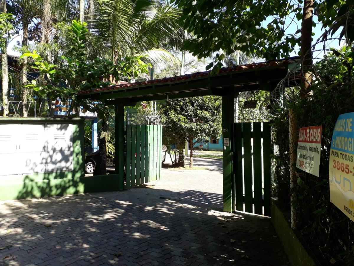 Holiday home Flor Casa 2 Dorms Com Ar, Churrasqueira, Cond Fech, Piscina Sao Sebastiao (Sao Paulo)